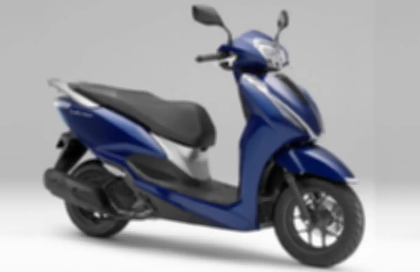 Motor baru Honda Lead yang bagasinya gede seperti Honda Spacy yang pernah edar di Indonesia