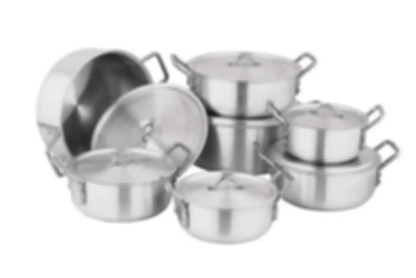 Peralatan masak aluminium.