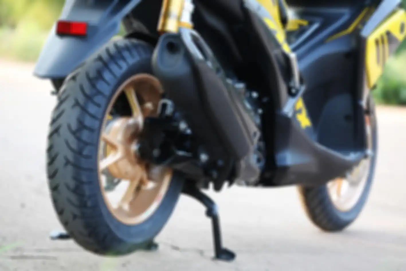 Yamaha Aerox Sporty Layz Motor