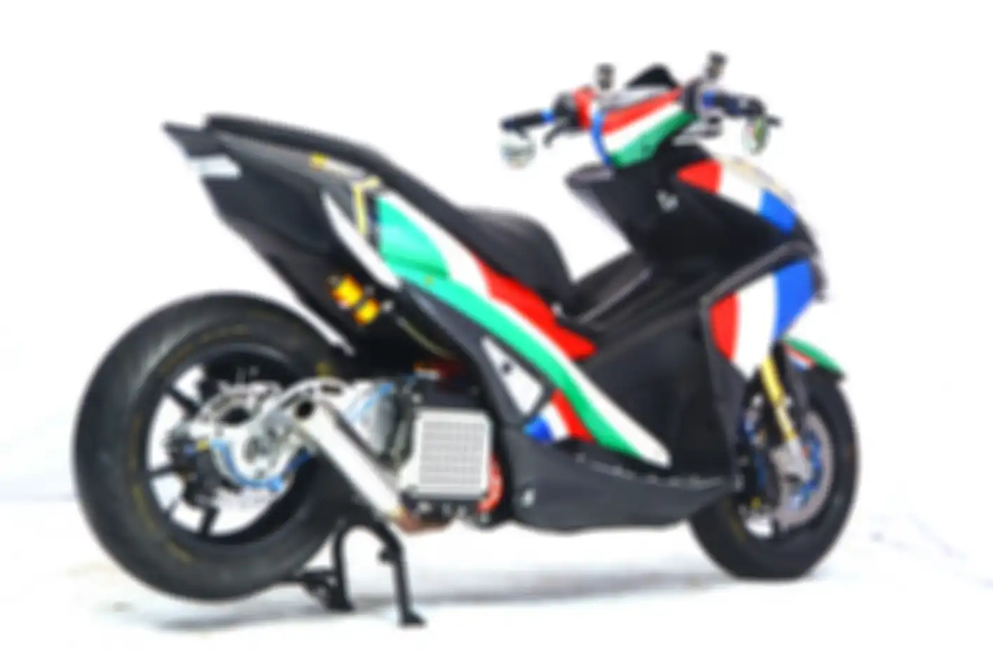 Juara Aerox Customaxi Yamaha Bandung