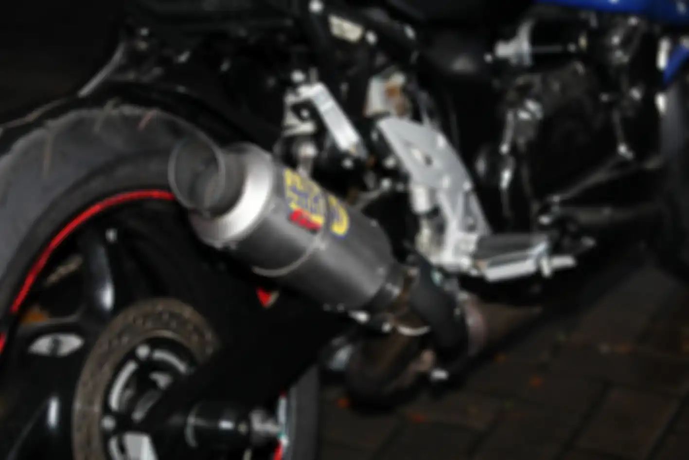 Suzuki GSR 750 Berkonsep Turing One3 Motoshop