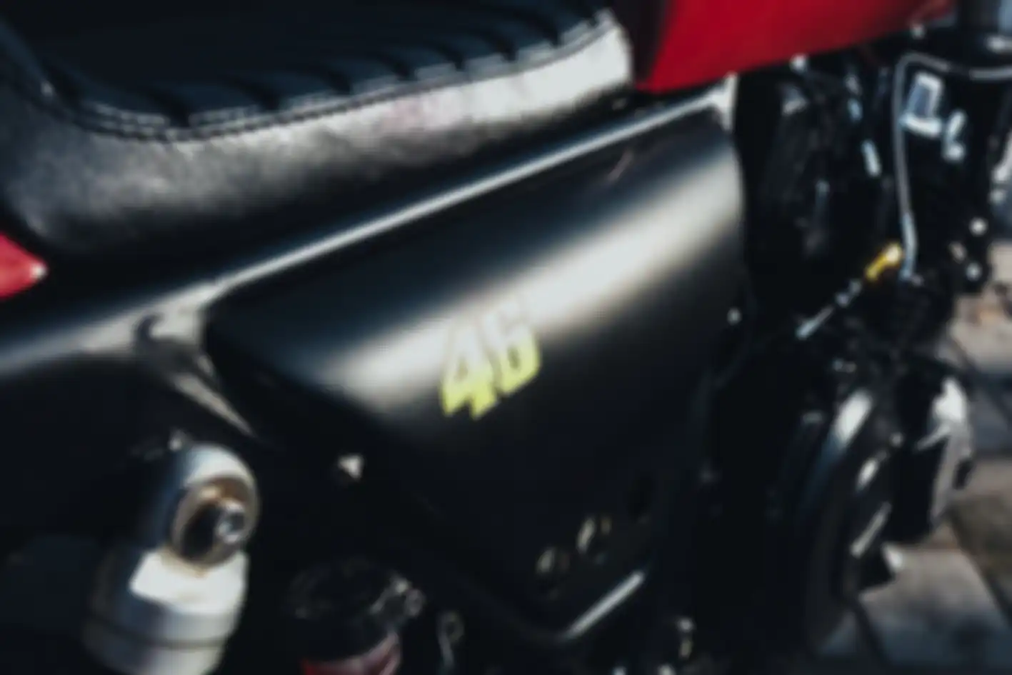 Honda CB400 SF Cafe Racer Treasure Garage