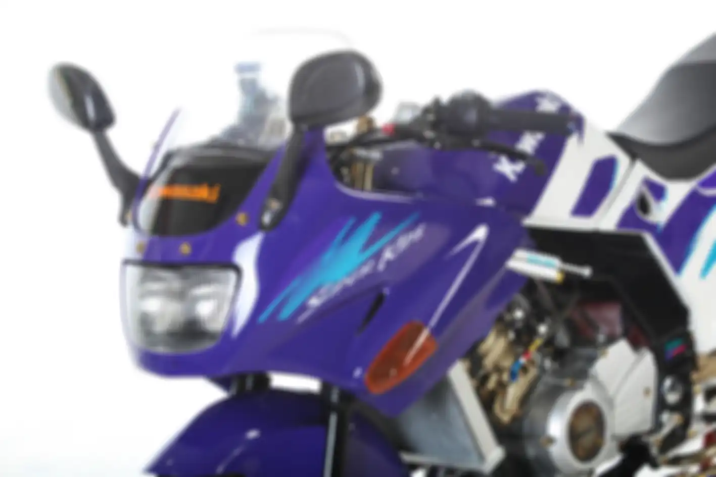 Modifikasi Kawasaki Serpico SS Mr. Moo Shop