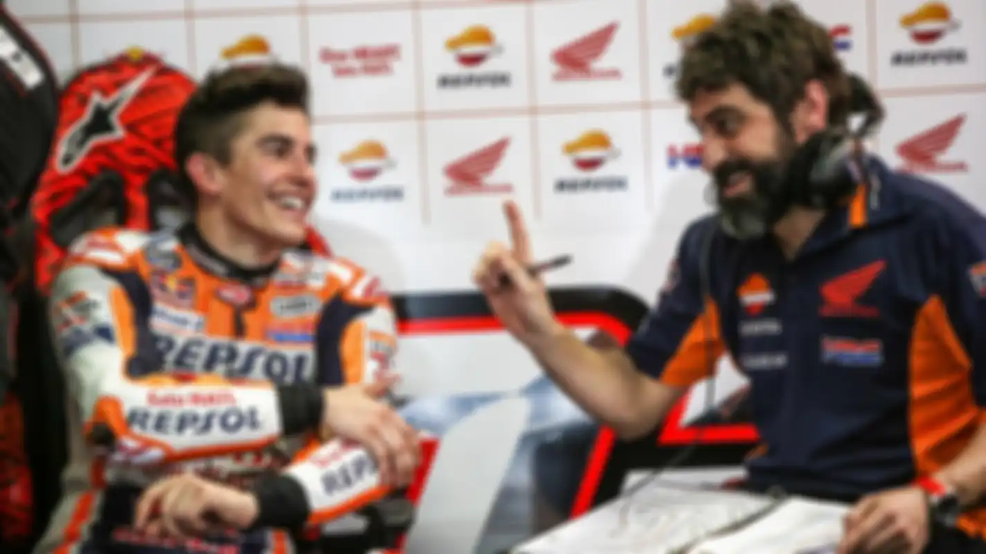 Marc Marquez dan Santi Hernandez