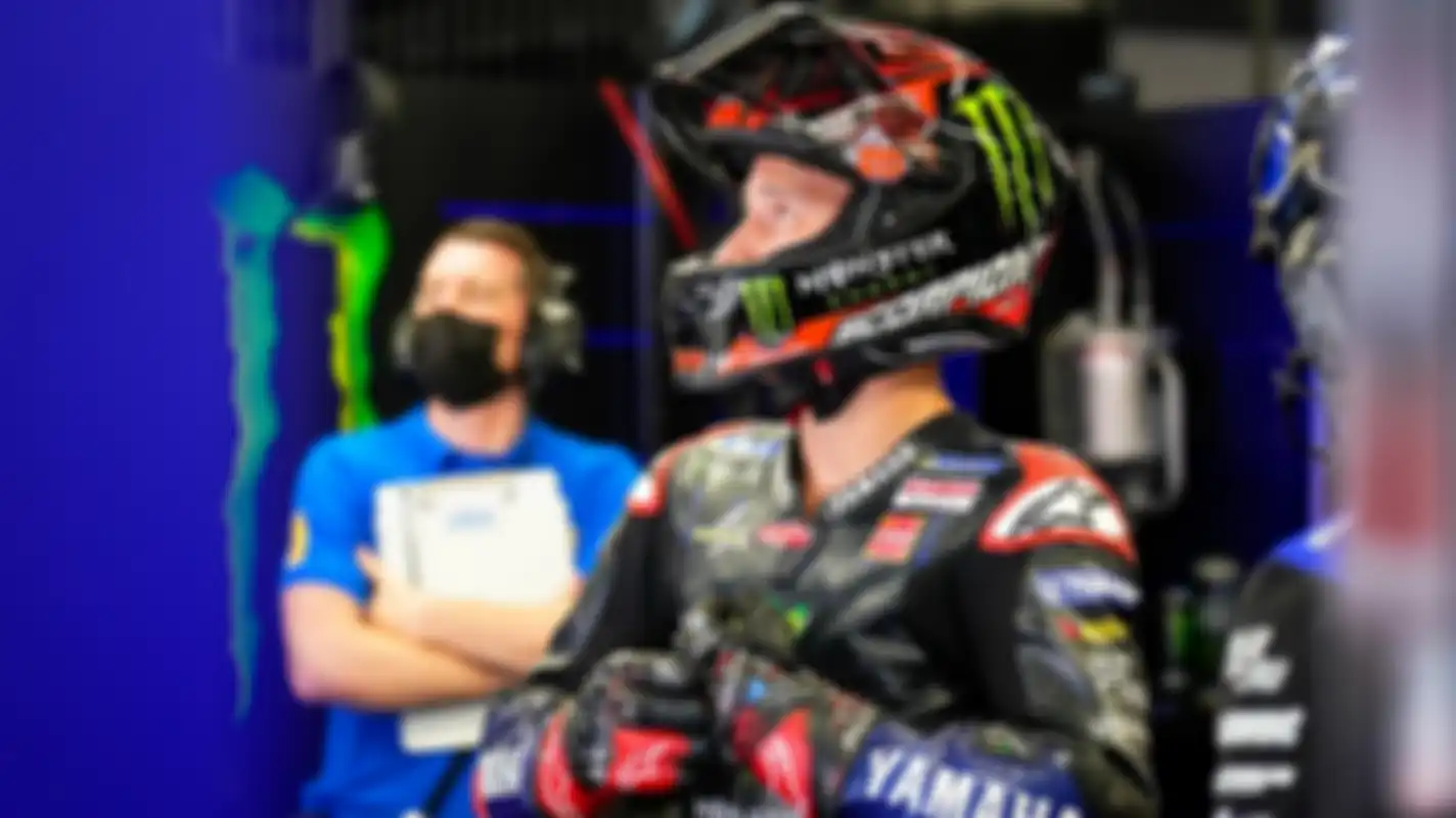 Dari MotoGP 2019-2022, Fabio Quartararo menggunakan helm Scorpion. 