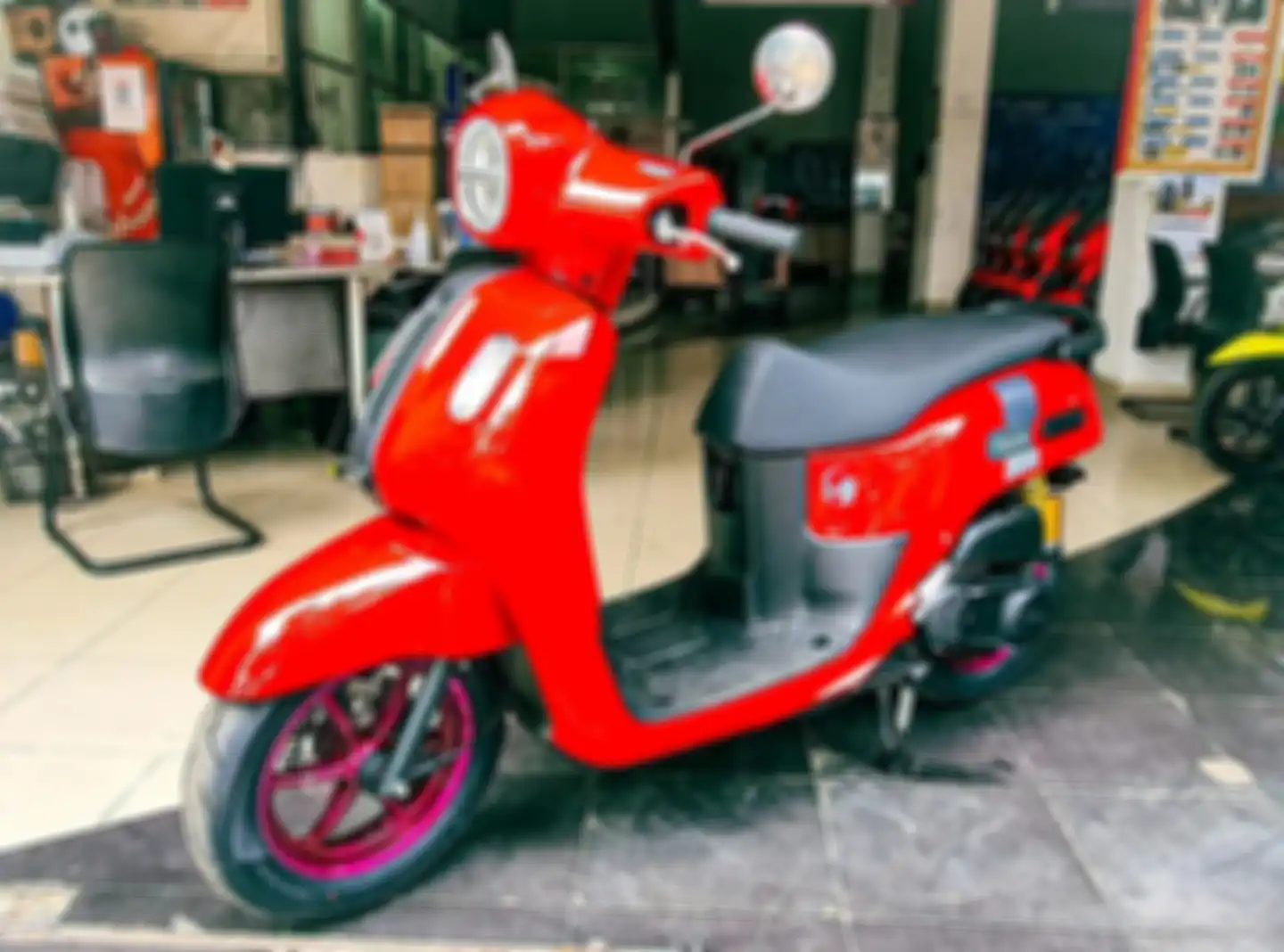 Yamaha Fazzio pakai spion Yamaha Fino.