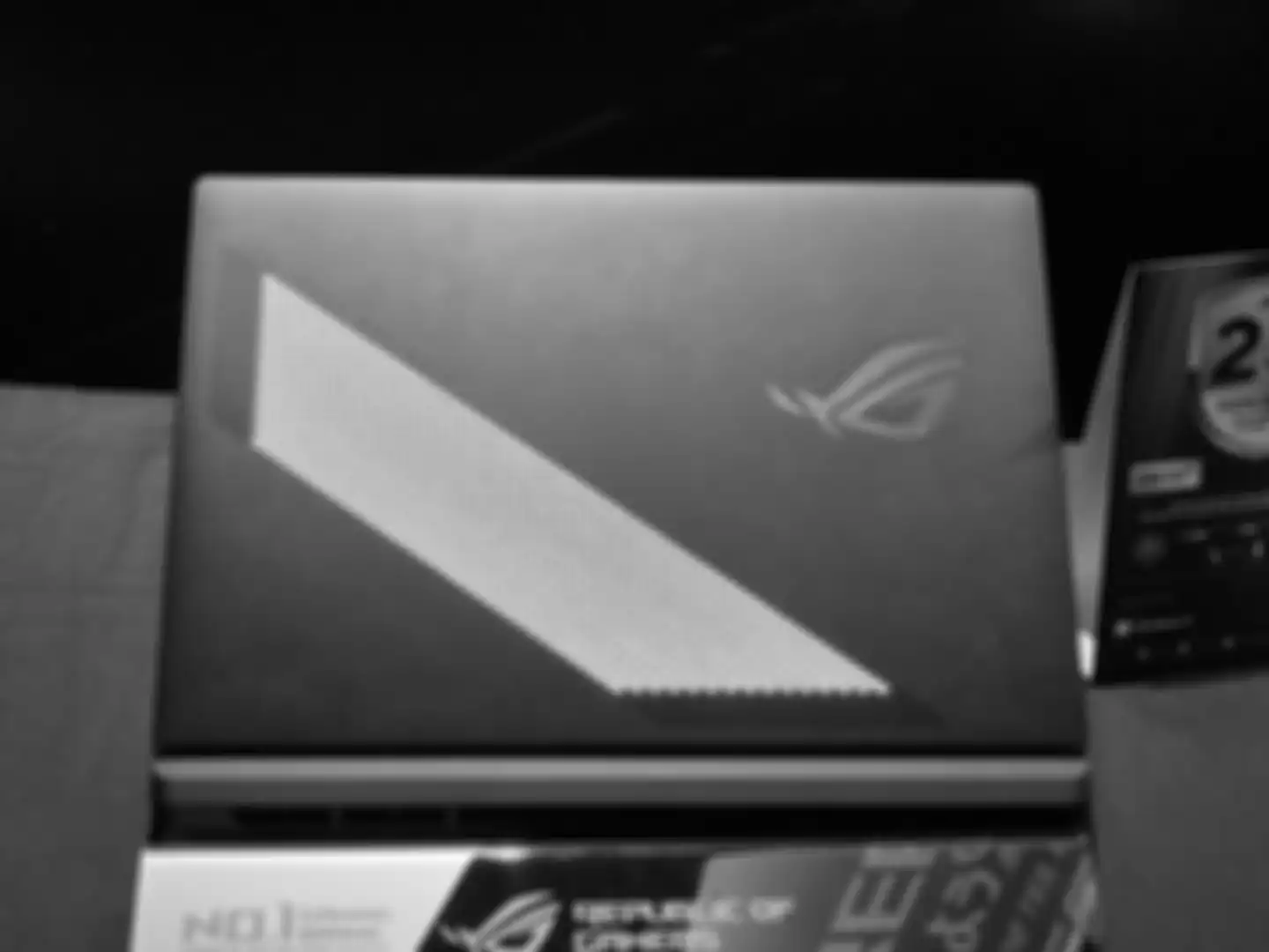 ROG Strix Scar 16/18