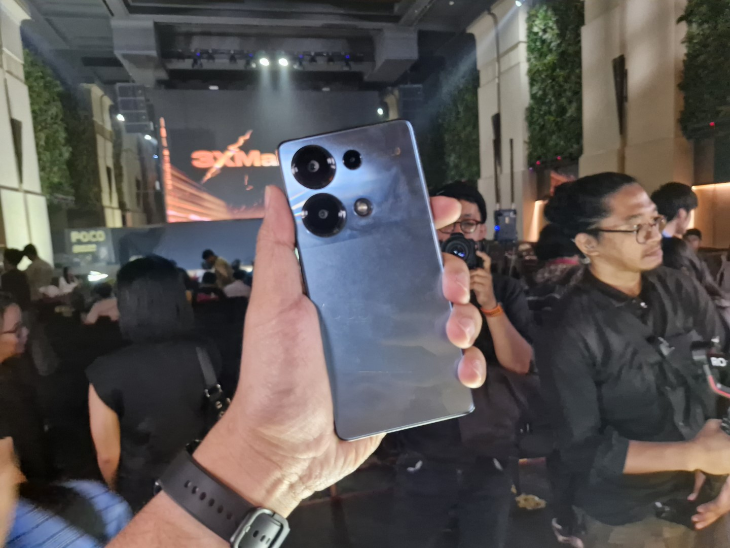 POCO M6 Pro