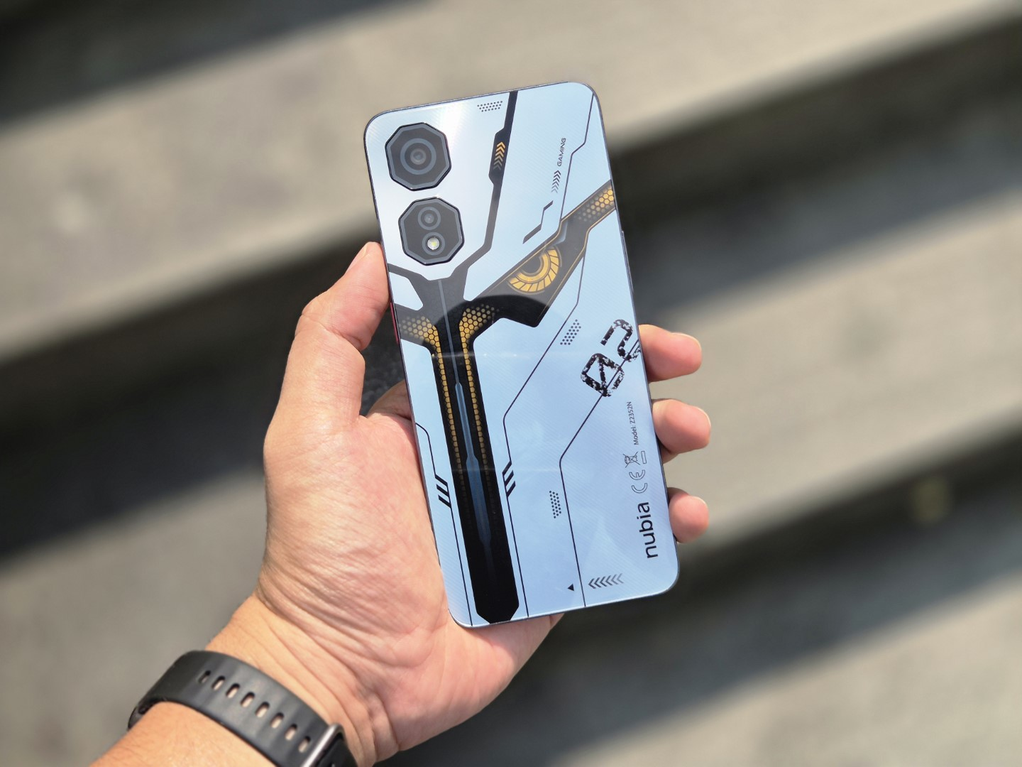 Panel belakang ZTE Nubia Neo2 5G