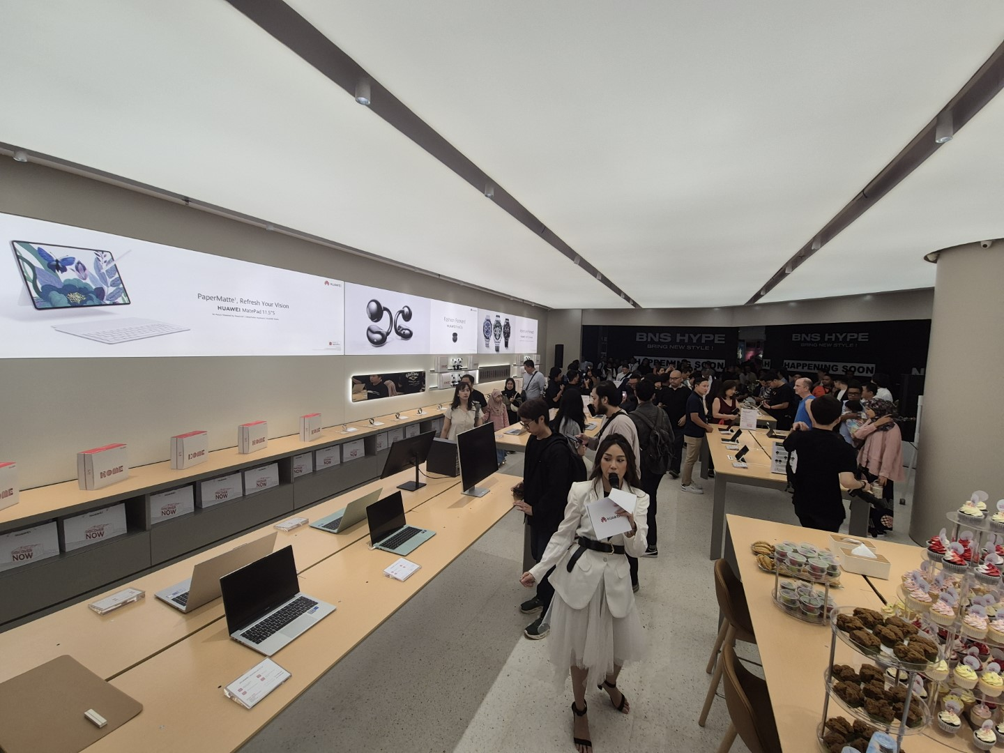 Huawei Experience Store