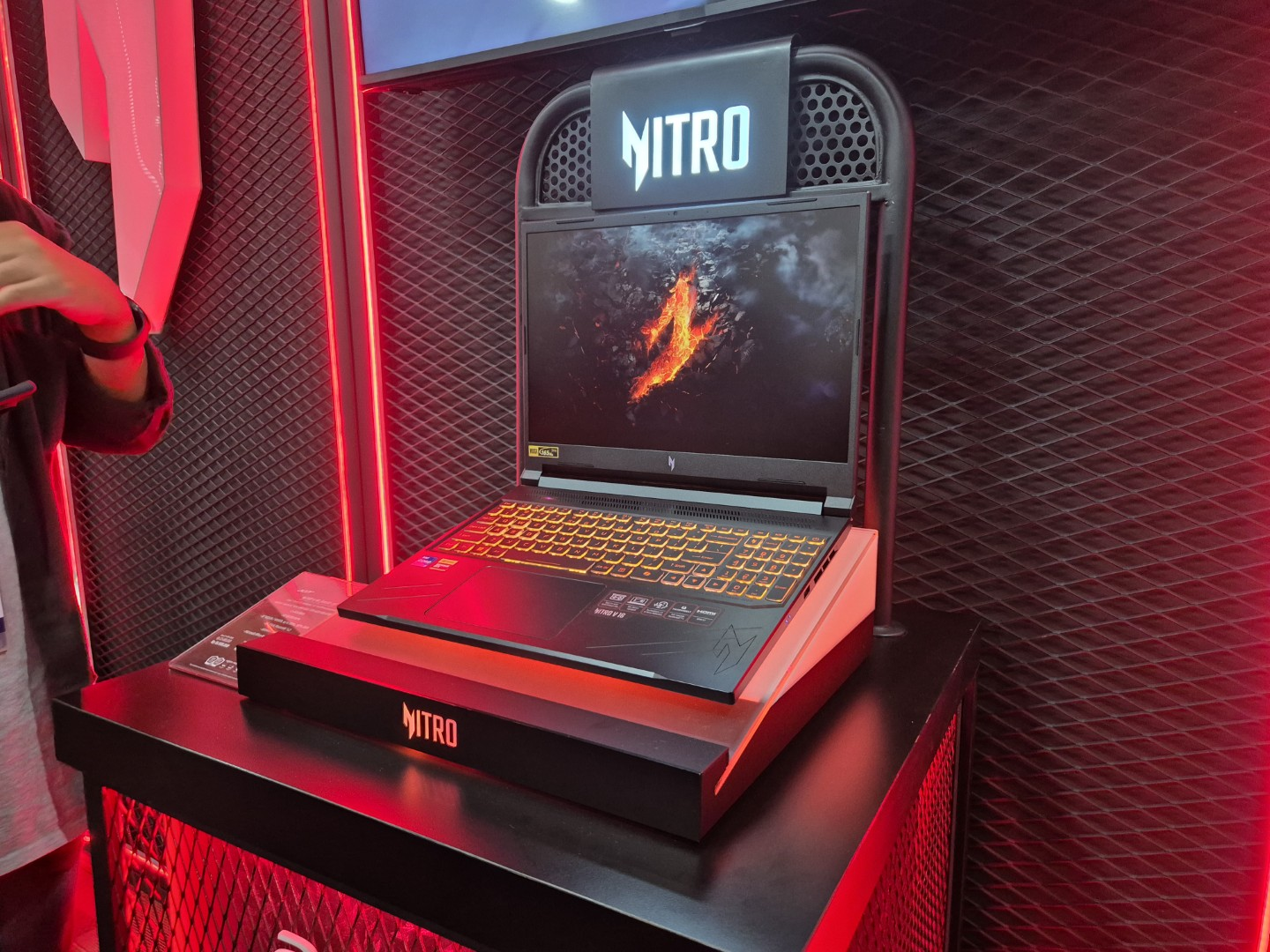ACER Nitro V 16