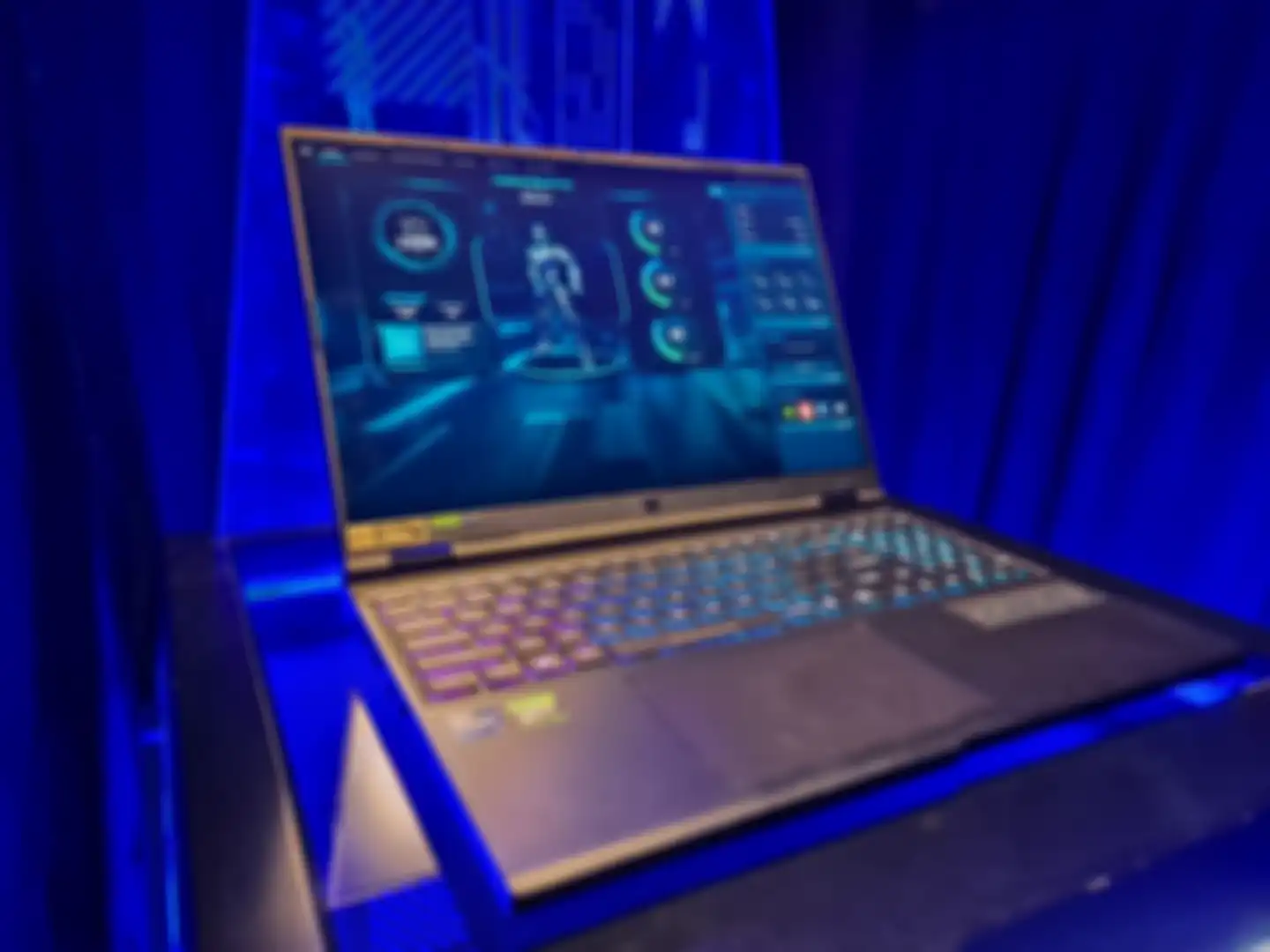 Acer Predator Helio Neo 16