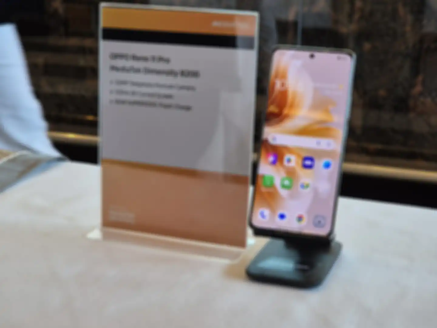Salah satu perangkat dengan chip Mediatek, OPPO Reno11 Pro