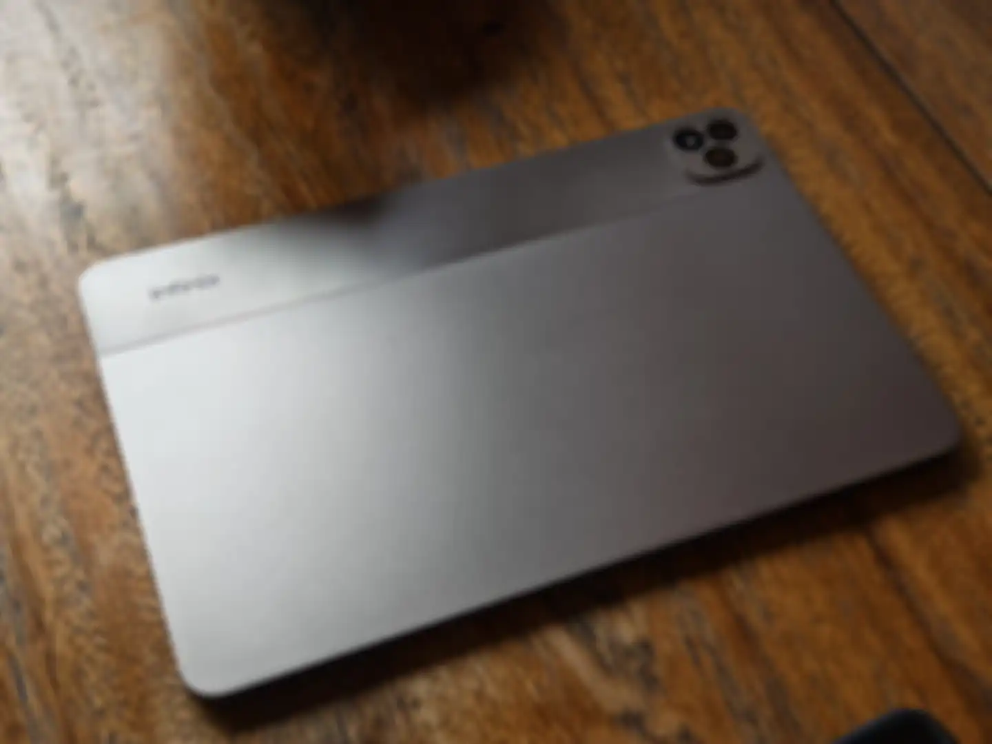 bagian belakang Infinix XPAD