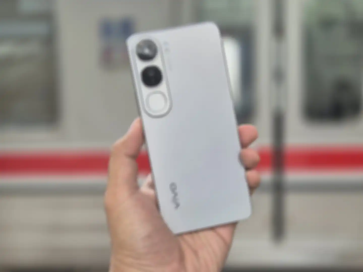 vivo V40 lite