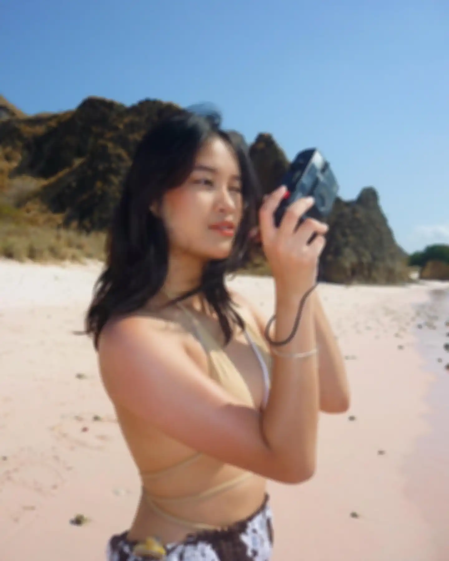 Veb-kamerada yalangoch holda ushlangan