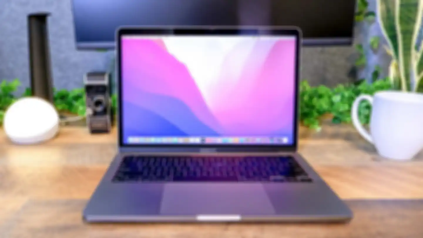 MacBook Pro M2