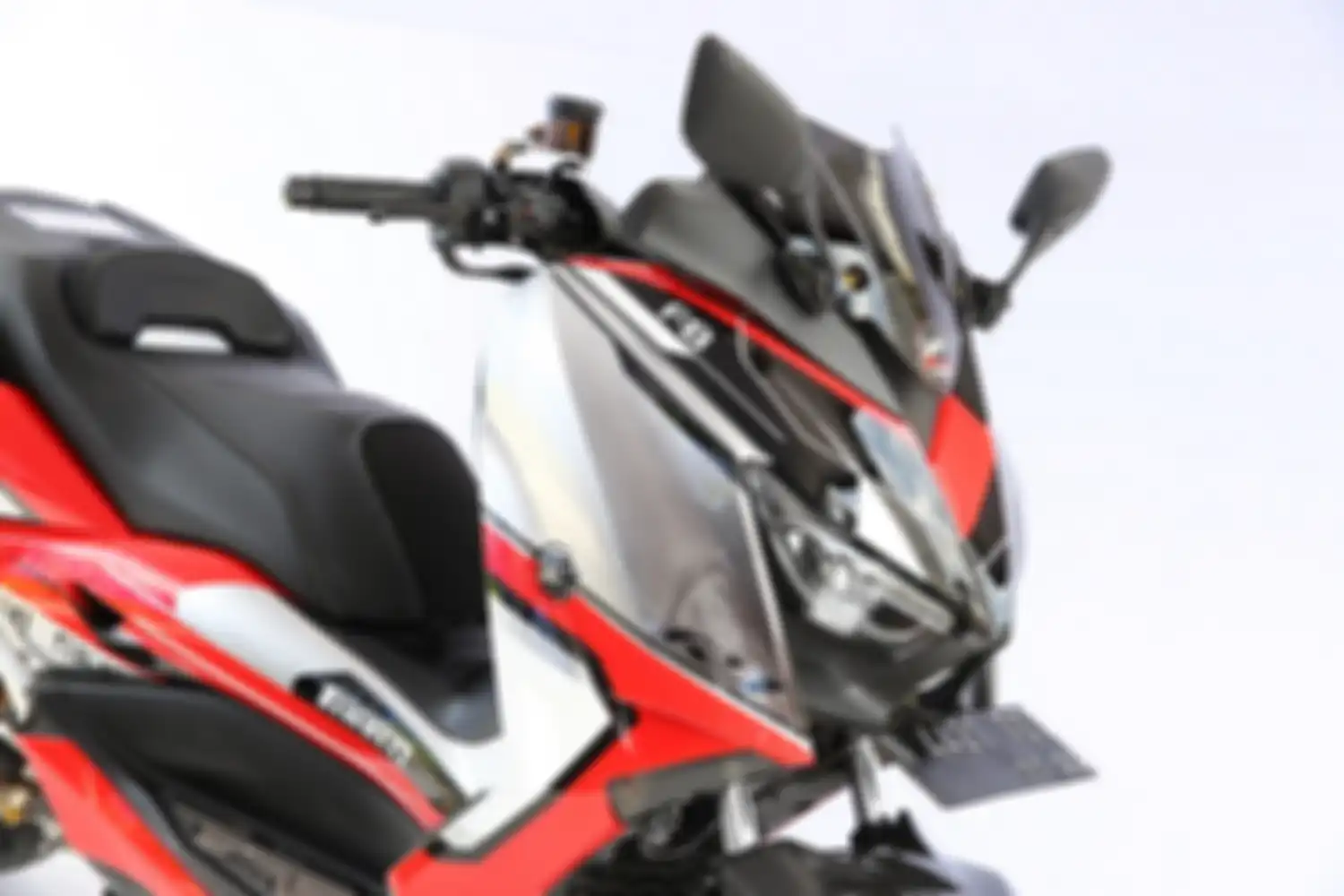 Yamaha XMAX juara Daily Use Customaxi Surabaya