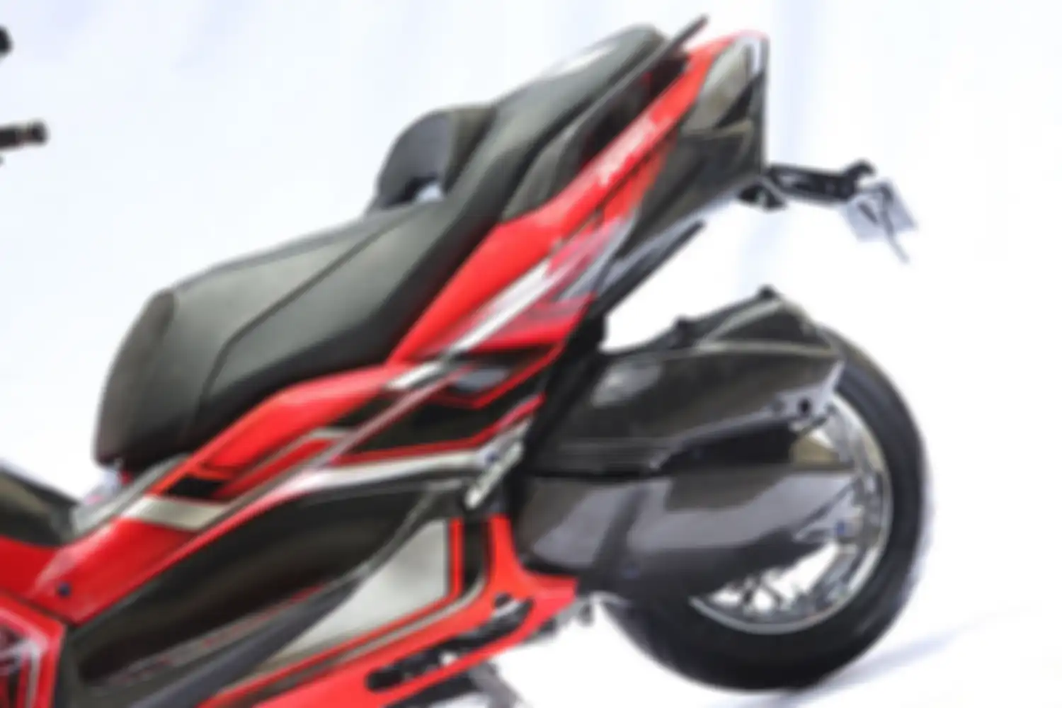 Modifikasi Yamaha XMAX 250 Best Innovation Big Bang Customaxi Yamaha