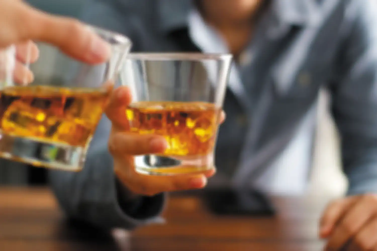 1 dari 4 penduduknya mati karena miras, dan 46 ribu warganya jadi pecandu alkohol.