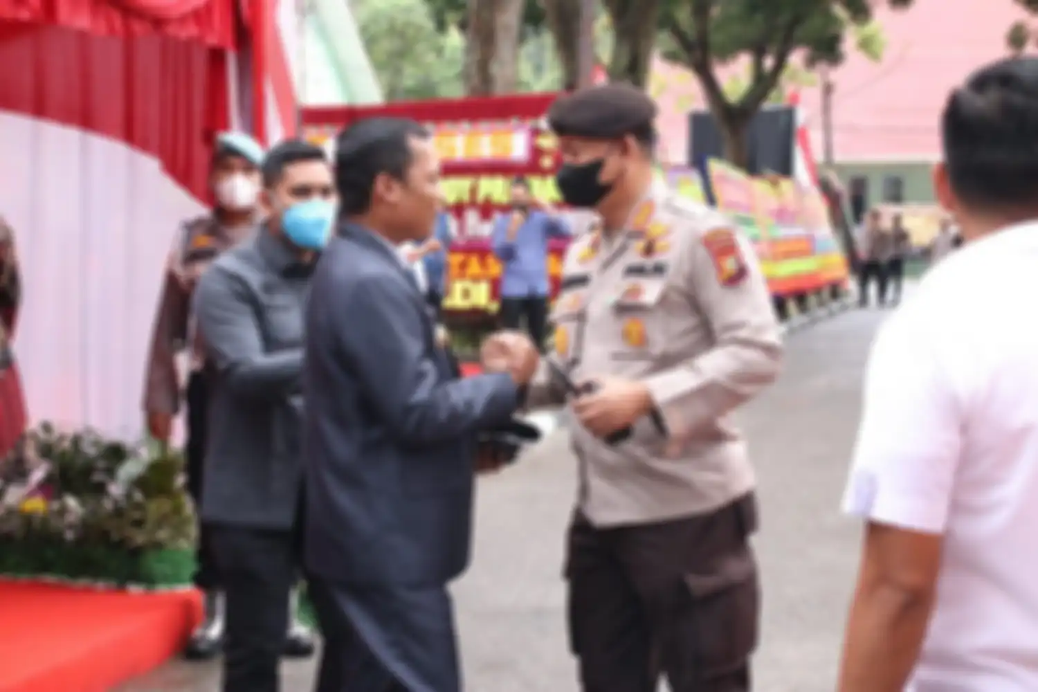 Jenderal yang lebih senior dari Kapolri ini sampai turun tangan interogasi Ferdy Sambo di Mako Brimob. Foto sang jenderal muncul. 