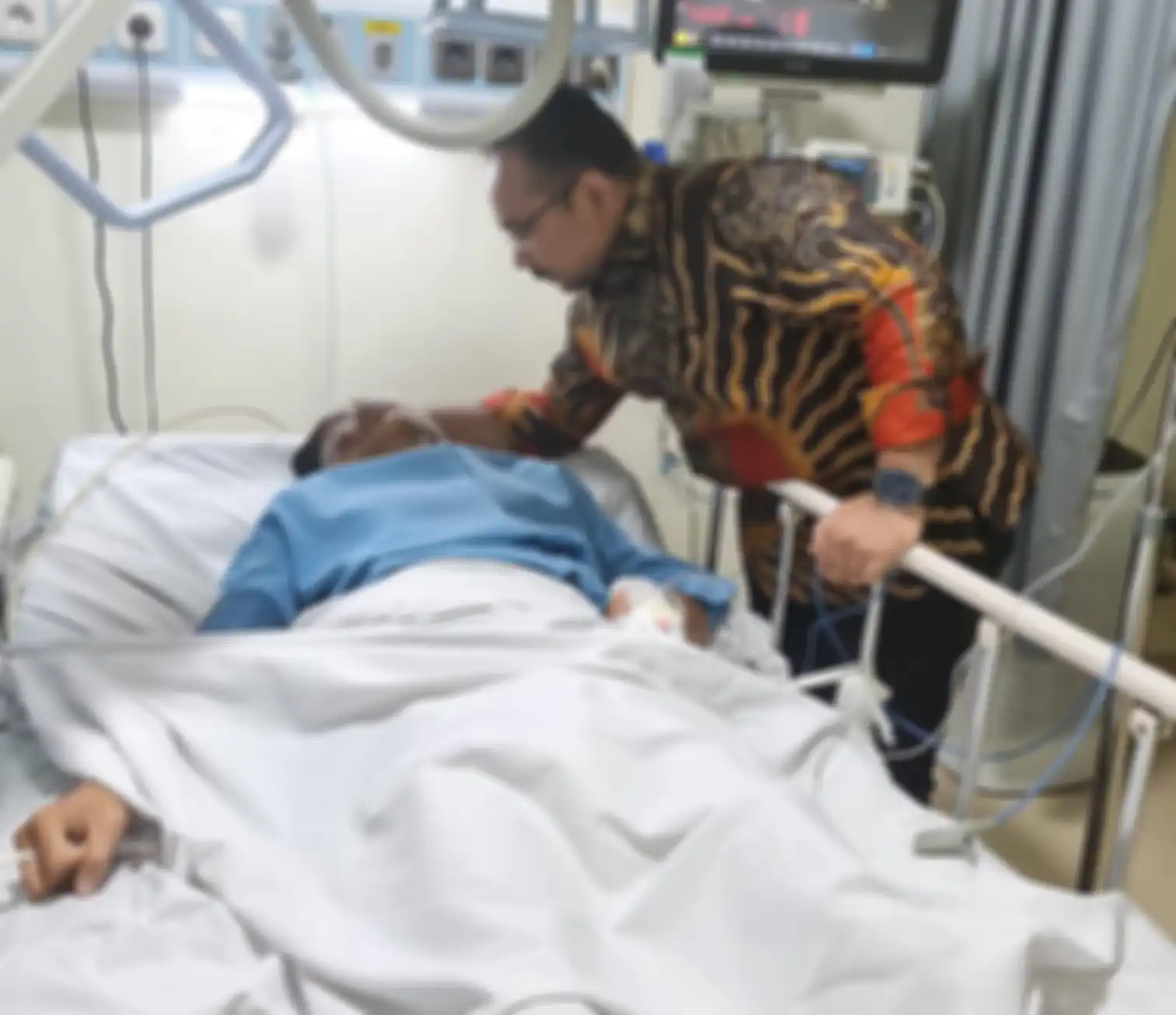 Menteri Agama Yaqut Cholil Qoumas menjenguk David korban penganiayaan anak pejabat pajak.
