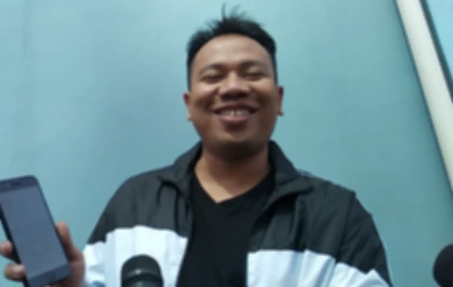 Vicky Prasetyo saat ditemui Grid.ID di kawasan Tendean, Mampang, Jakarta Selatan, Sabtu (14/9/2019).