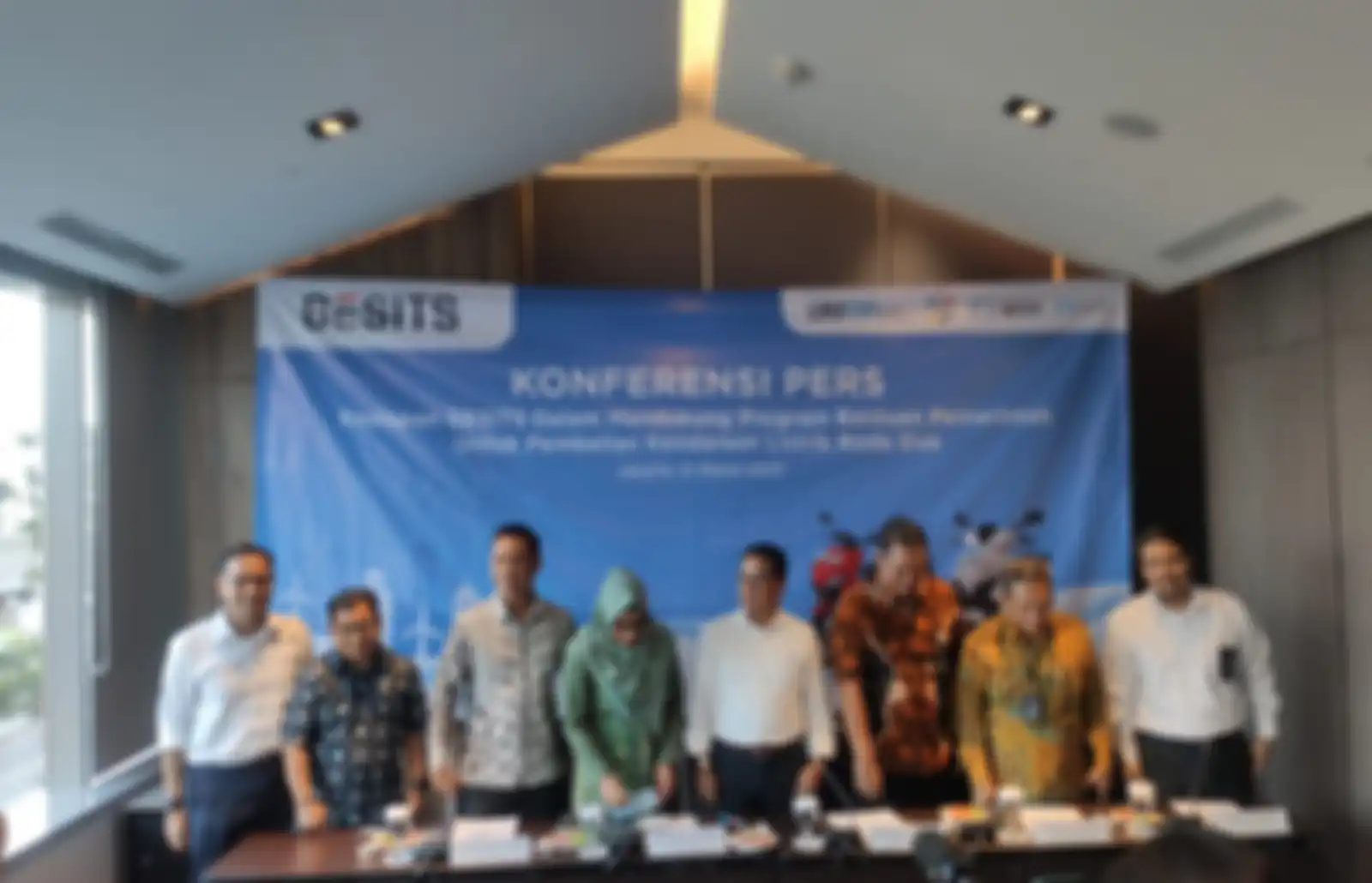 Pengumuman saat motor listrik Gesits mendapatkan insentif Rp 7 juta.