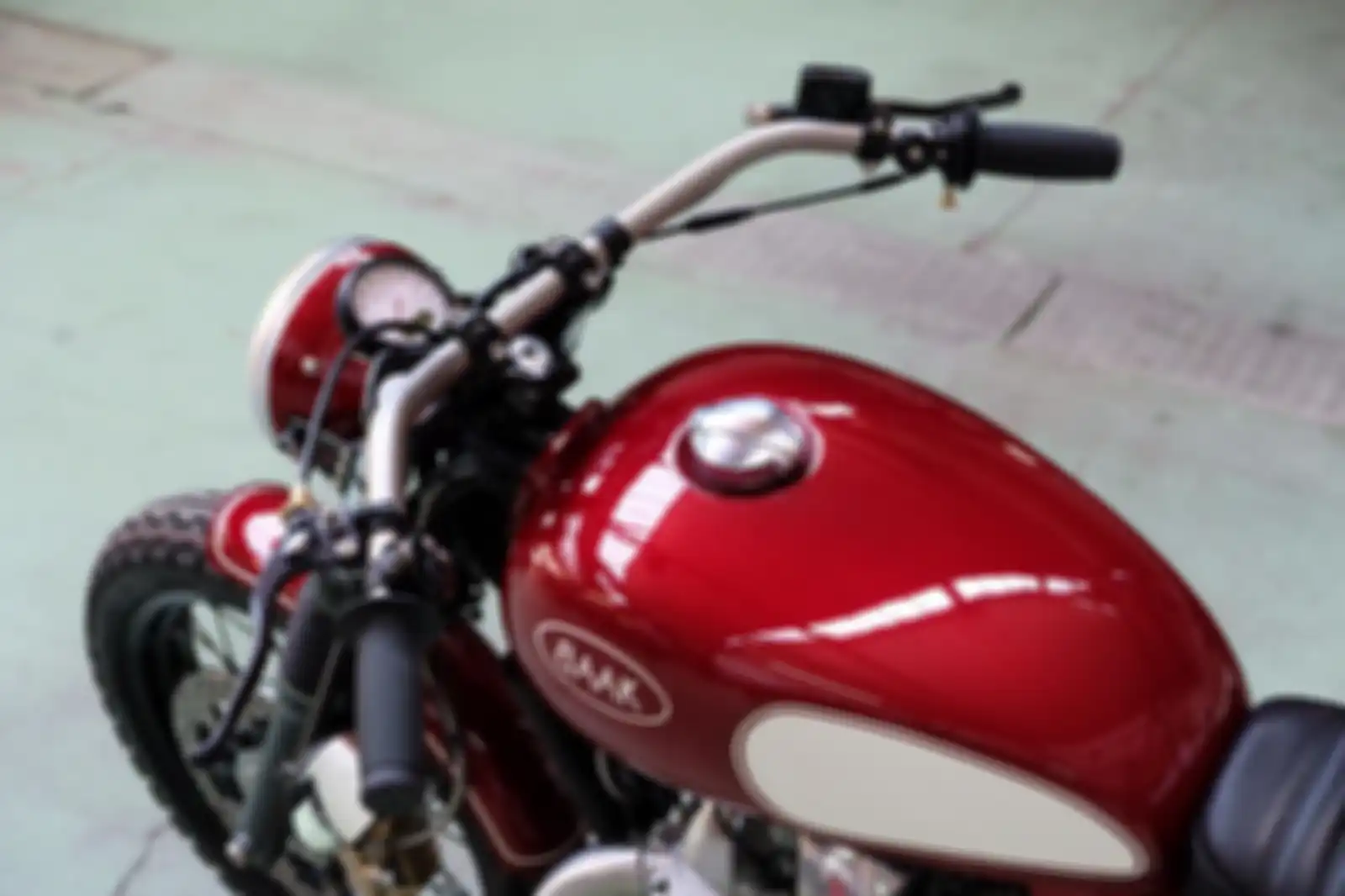 BAAK Motocyclette, dengan Basis Royal Enfield Interceptor INT 650