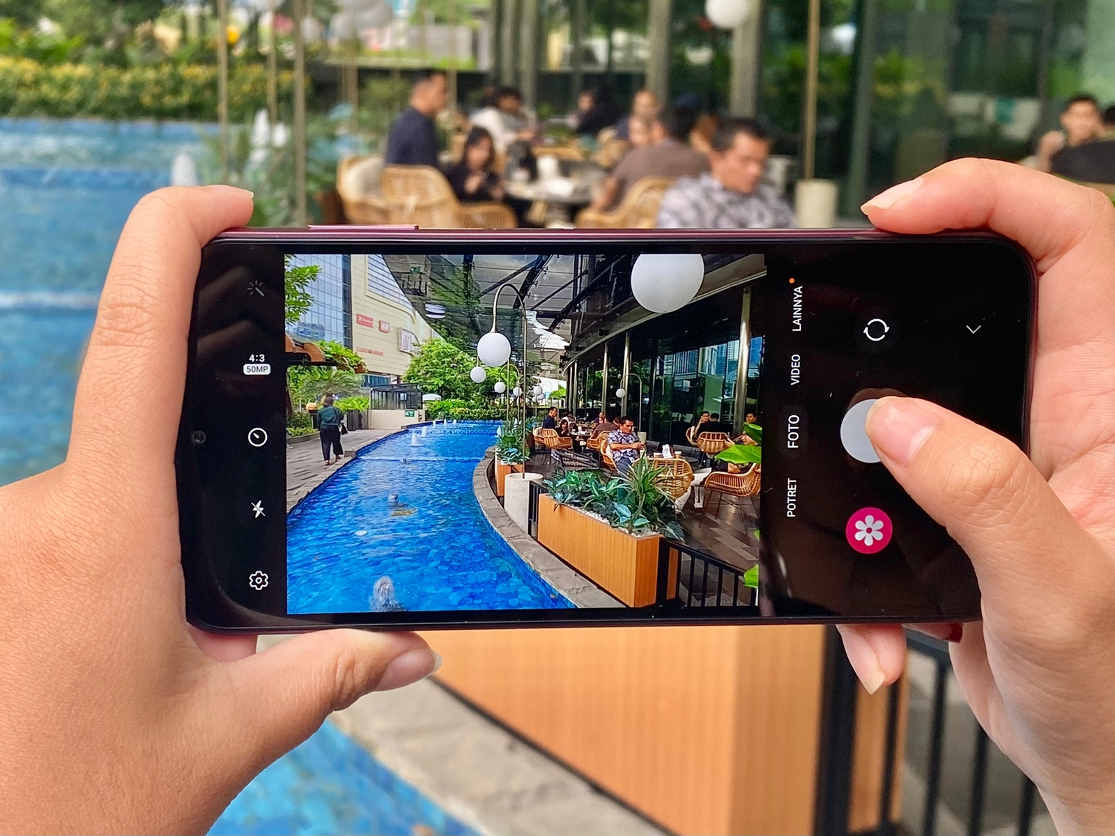 Perbedaan Samsung Galaxy A14 5G dan Galaxy A13 ialah pada kameranya.