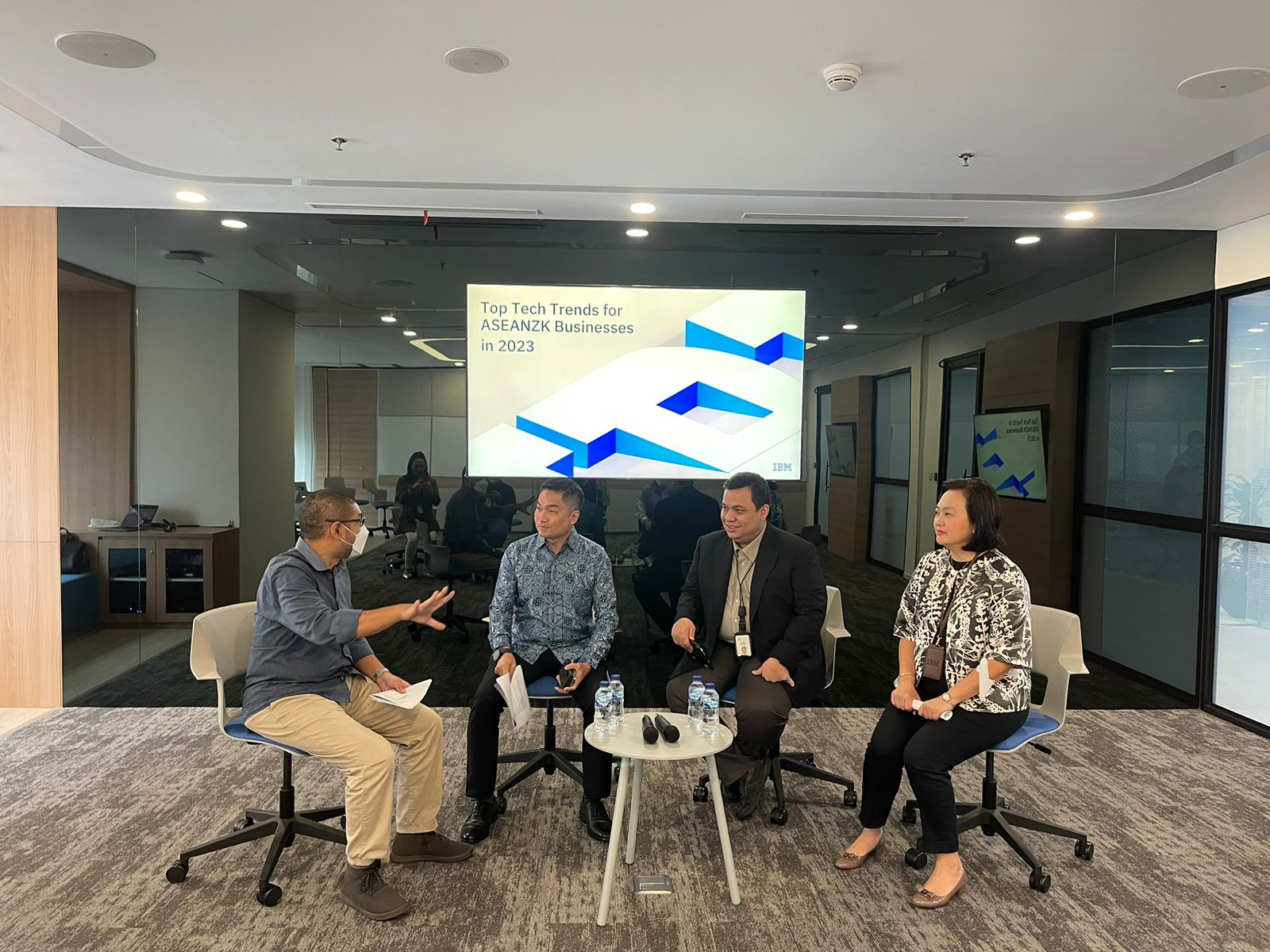 Konferensi Pers IBM untuk teknologi bisnis 2023