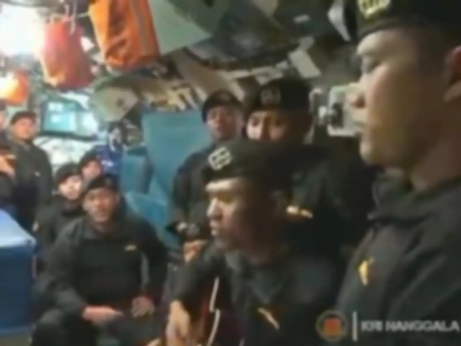 Awak kapal KRI Nanggala 402 nyanyikan lagu Sampai Jumpa milik Endak Soekamti