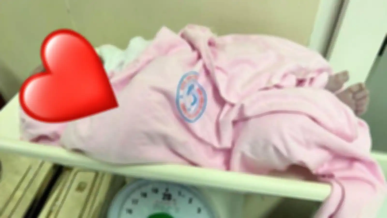 Bayi baru lahir ini miliki bobot yang tak umum.