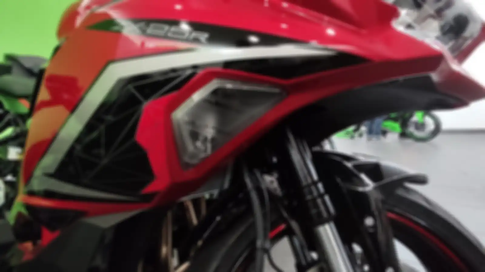 Lampu sein Kawasaki Ninja ZX-25R kini sudah LED