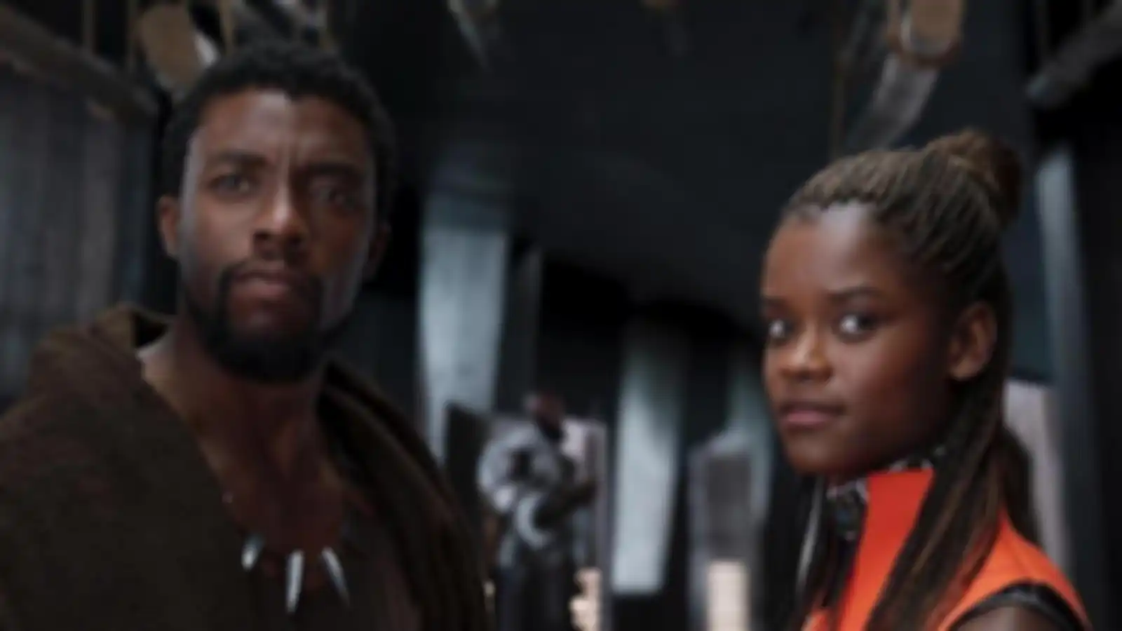 Shuri dan TChalla di film Black Panther
