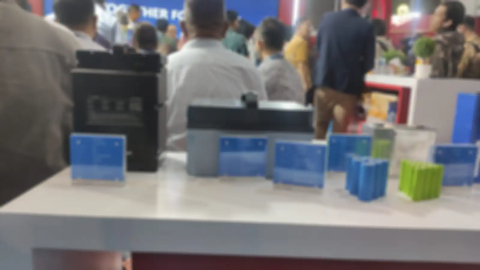 Beberapa jenis baterai yang diperkenalkan Tianneng.
