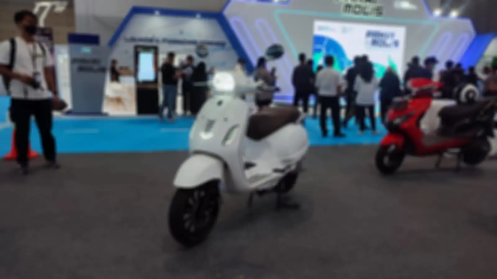 Motor listrik Smoot Zuzu dijual Rp 12 jutaan setelah dapat subsidi.