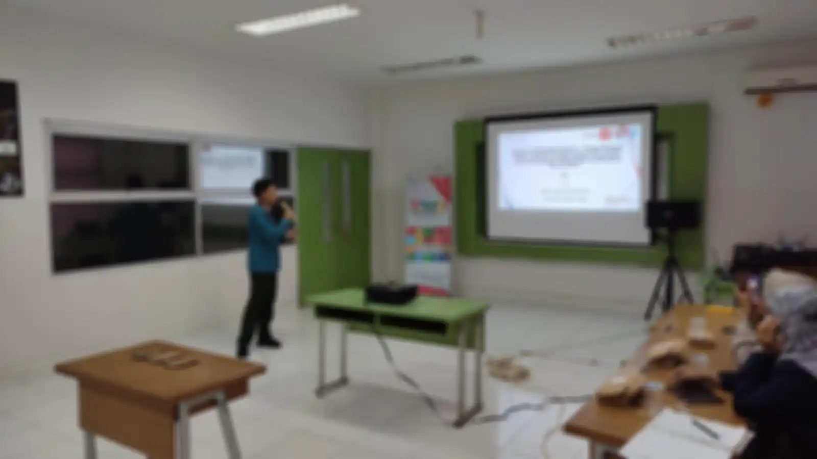 Proses presentasi offline AHM Best Student. 