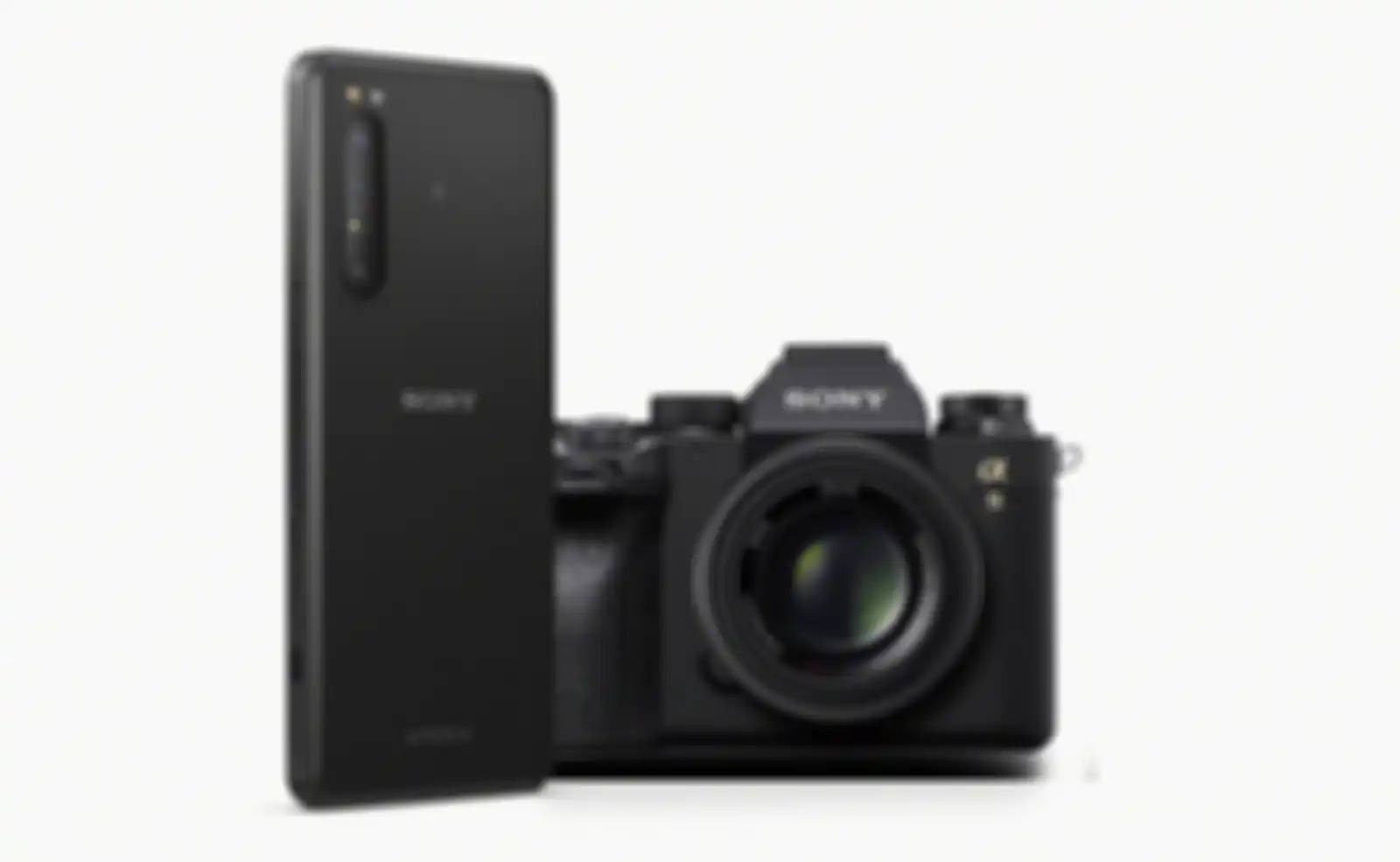 Sony Xperia dan kamera mirrorless Sony