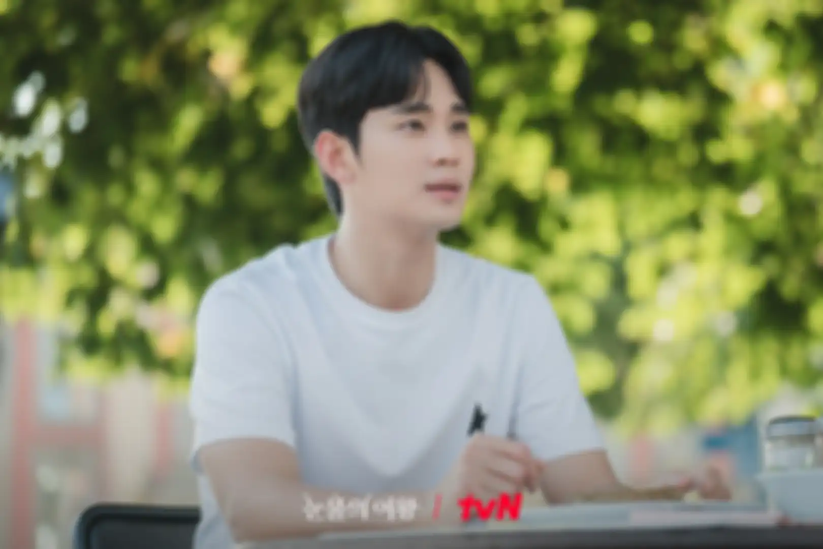Drama Korea Queen of Tears