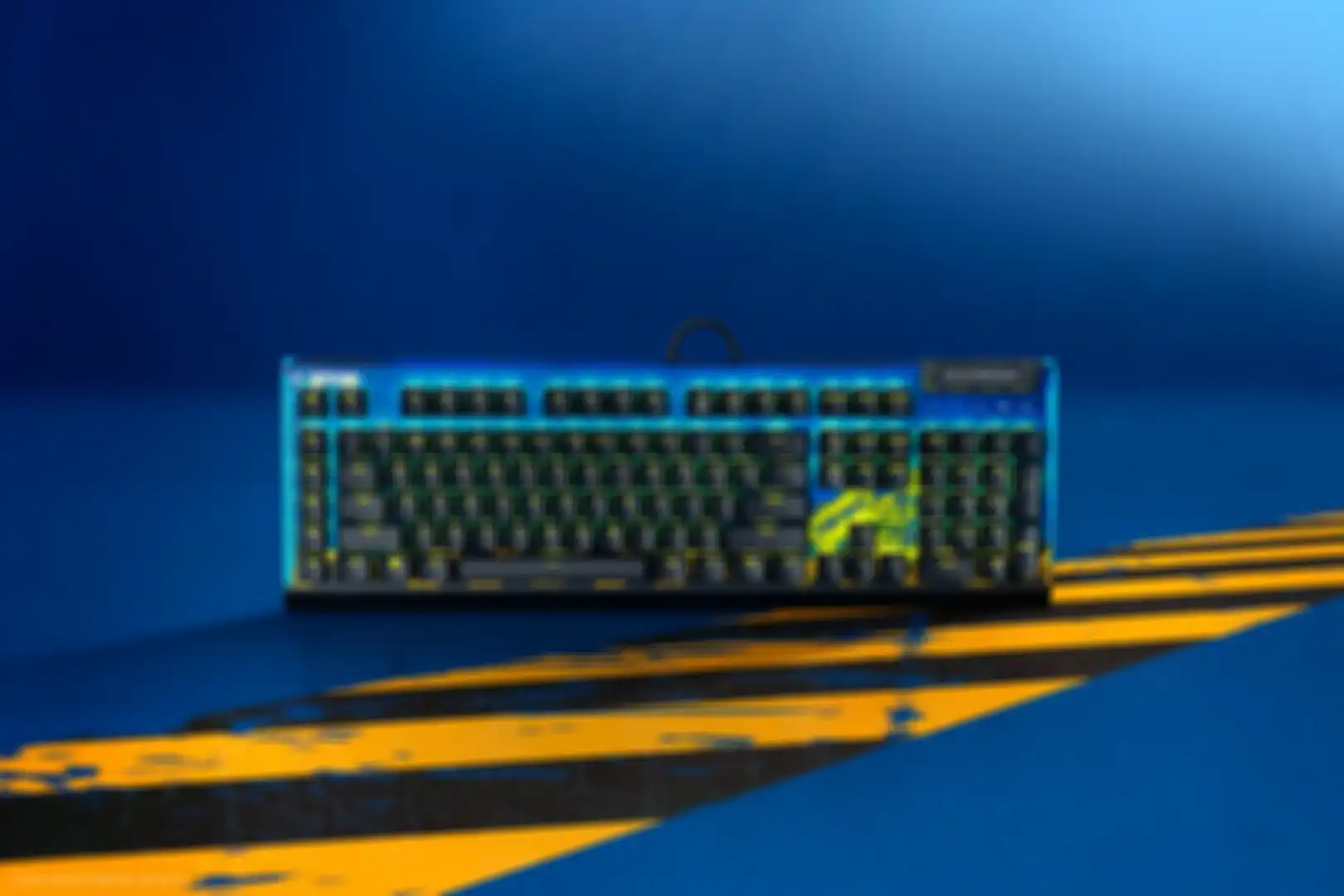 Razer BlackWidow V4 X - Edisi Fortnite