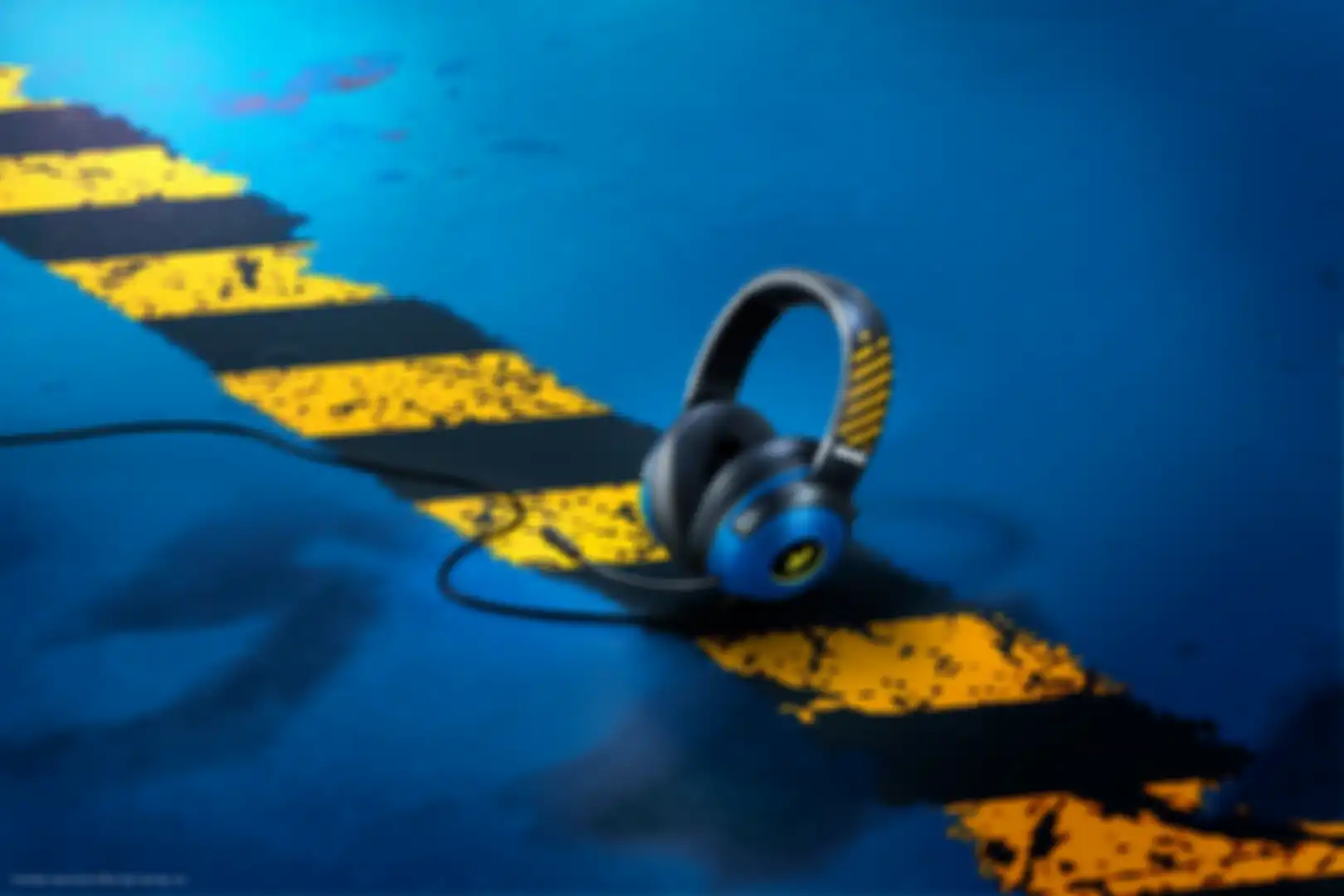 Razer Kraken V3 X - Edisi Fortnite