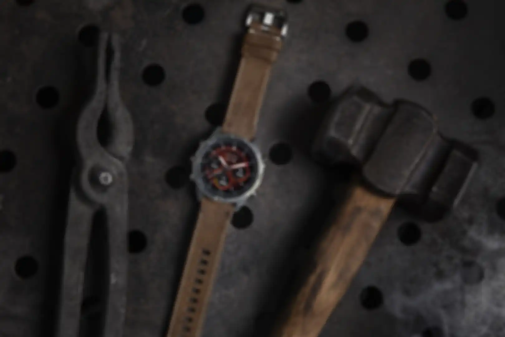 Garmin MARQ Adventurer – Damascus Steel Edition