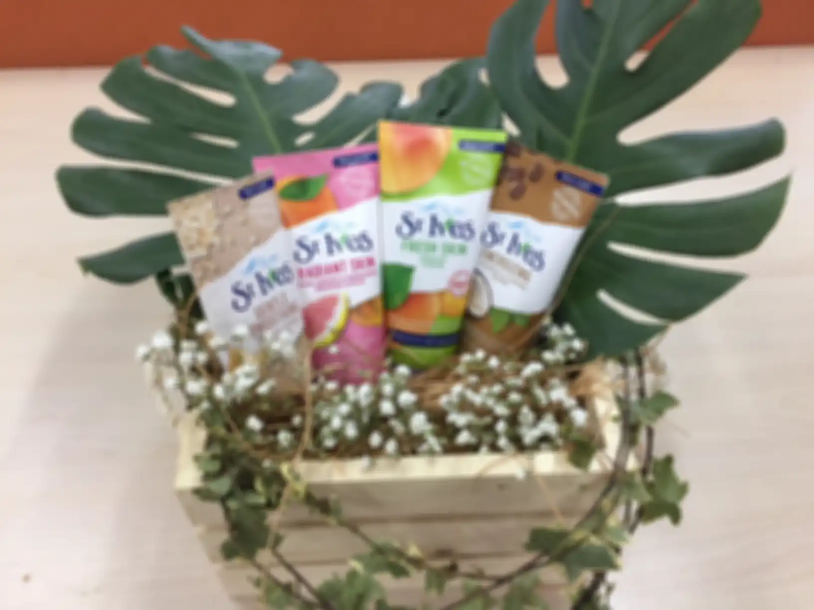 St Ives Face Scrub
