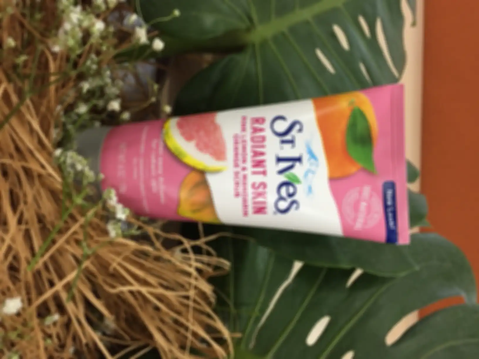Radiant Skin Pink Lemon and Mandarin Oranges Scrub
