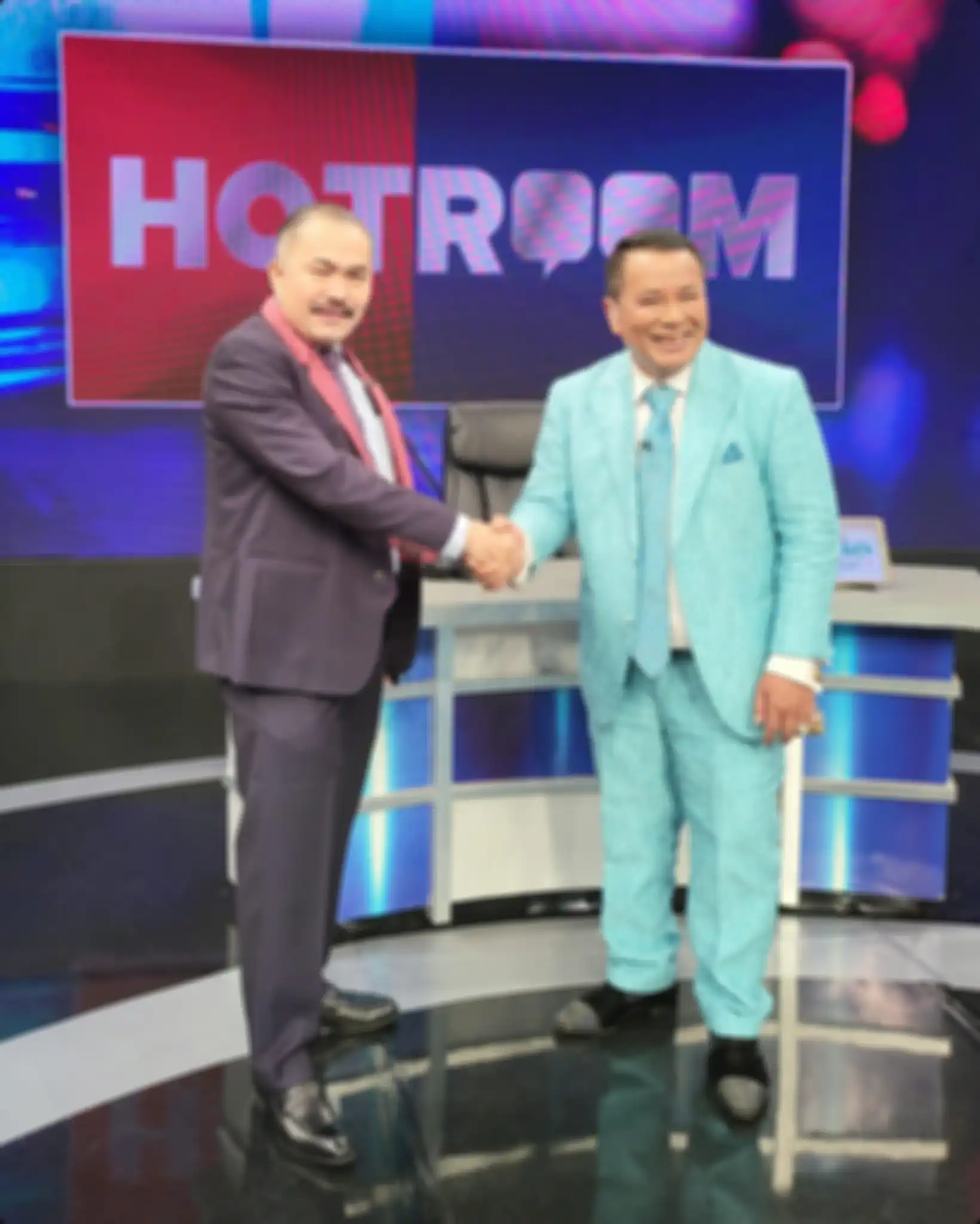 Kamaruddin Simanjuntak mengantongi bukti foto porno dirut BUMN, pantas pengacara Brigadir J berani tantang balik lawannya. 