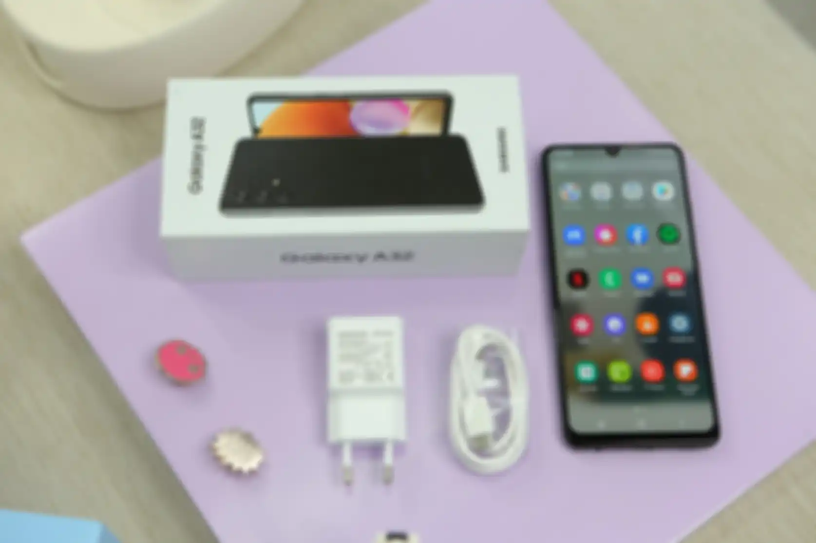 Unboxing Samsung Galaxy A32
