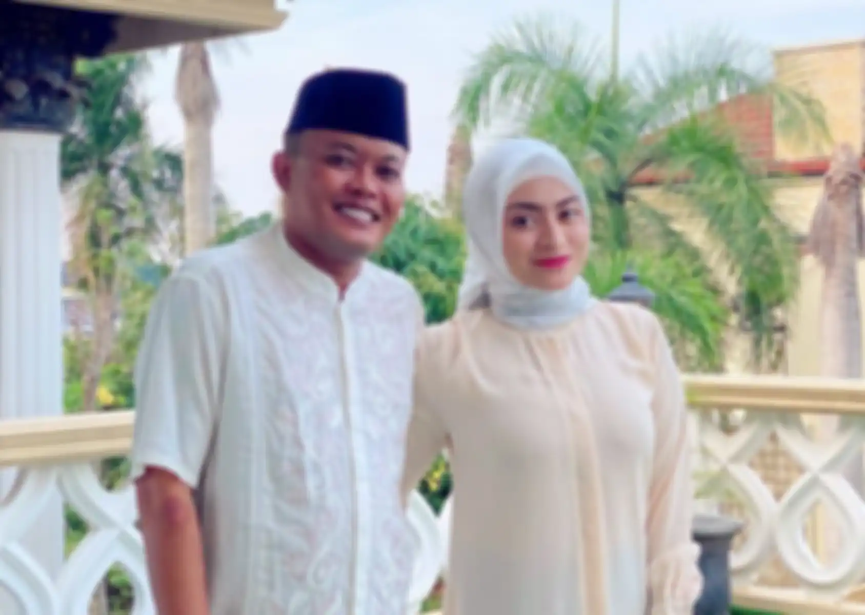 Sule dan Nathalie Holscher