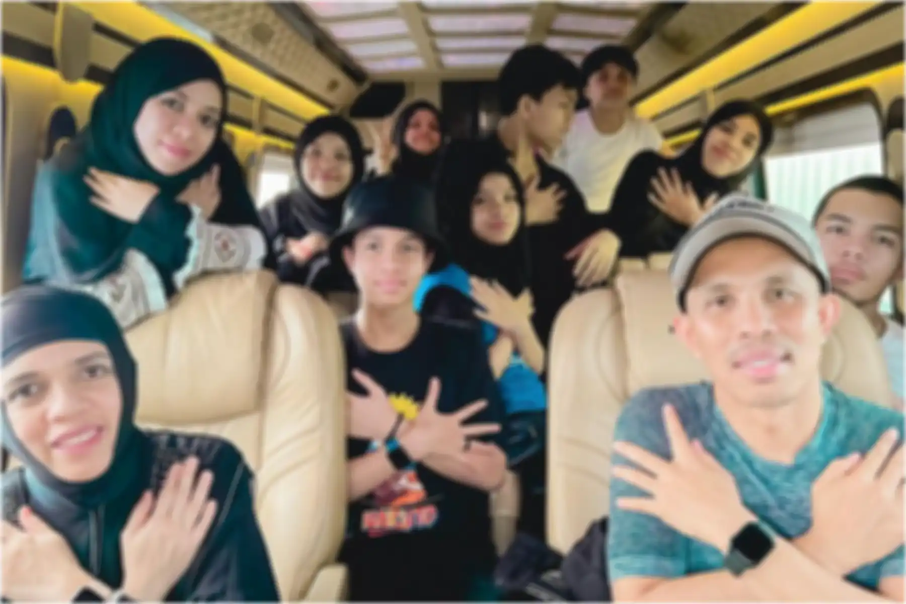 Gen Halilintar pulang ke Indonesia setelah nyaris 3 tahun tak menginjak Tanah Air.