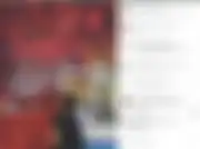 Abash merayakan momen pergantian tahun bersama seorang wanita 